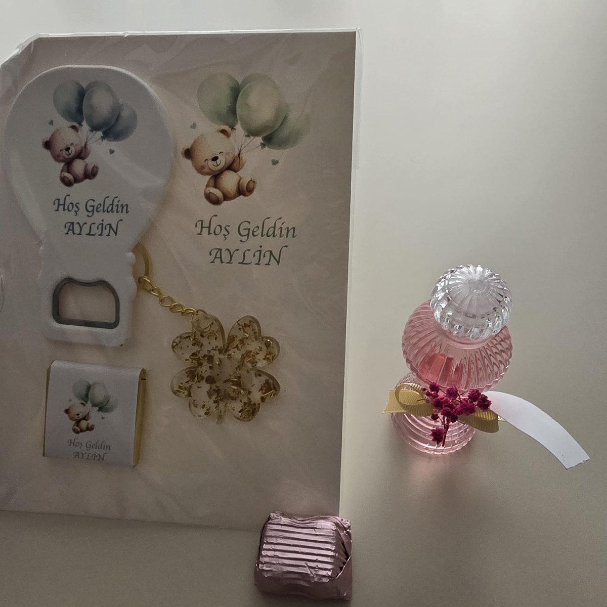 Kurumumuz personellerinden Psikolog Sayın Zeynep Seher Çaltekin’in kızı Aylin dünyaya gelmiştir.
Minik Aylin’e sağlıklı, mutlu ve uzun bir ömür diliyor; Çaltekin ailesini tebrik ediyoruz.
Denetimli Serbestlik ailesi büyüyor, mutluluğumuz çoğalıyor. 👶🌸
<a href="/ctekurumsal/">Ceza ve Tevkifevleri Genel Müdürlüğü</a> 
<a href="/YavuzEnis/">Enis Yavuz Yıldırım</a>