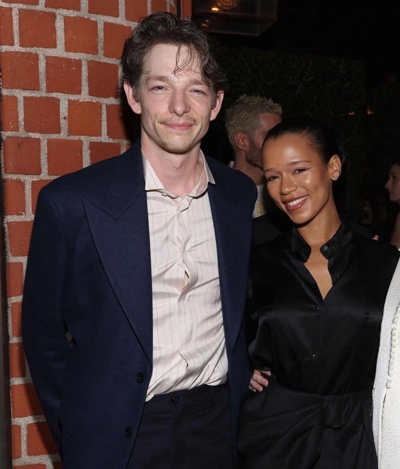 mikefaistfiles's tweet photo. Mike Faist and Taylor Russell attend W Magazine and Dior’s Oscars Dinner https://t.co/yf9zv2BxvW
