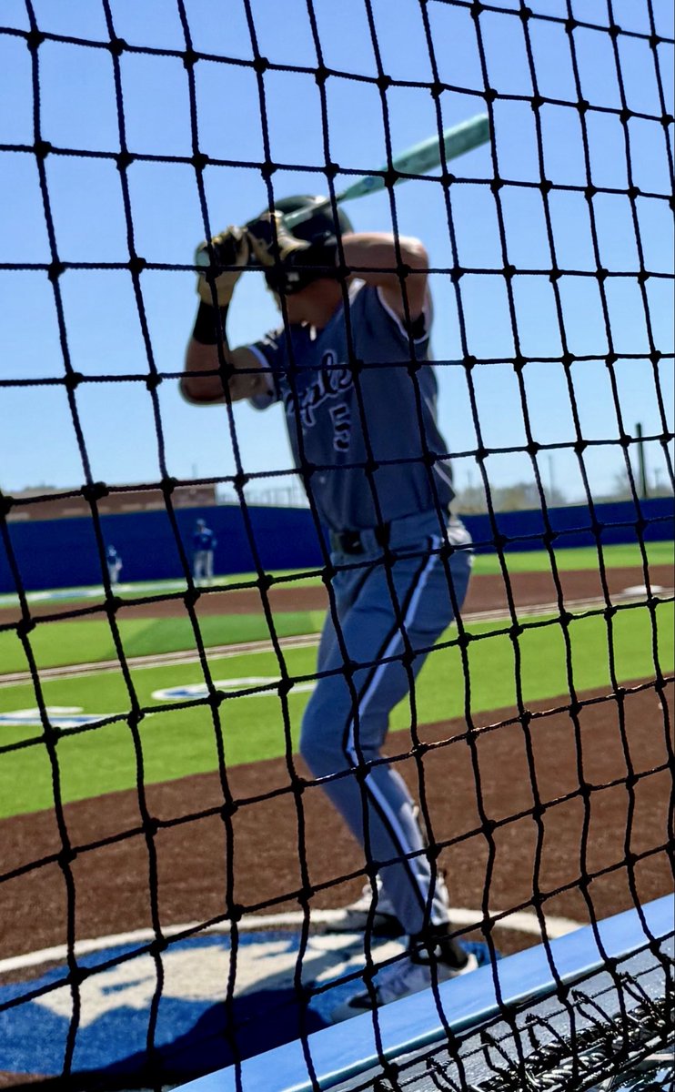 KMillar15's tweet photo. 1st time “Millar” boys/brothers go deep in same game @KashMillar_15 @KanyonMillar5 big bro first pimp job #BlackedOut lil bro going out dead center where big boys go! @TC_Leopards got W 2nd game. Dream big..laser focus..navy seal style 🇺🇸⚾️🇺🇸⚾️ https://t.co/sVxLbnay27