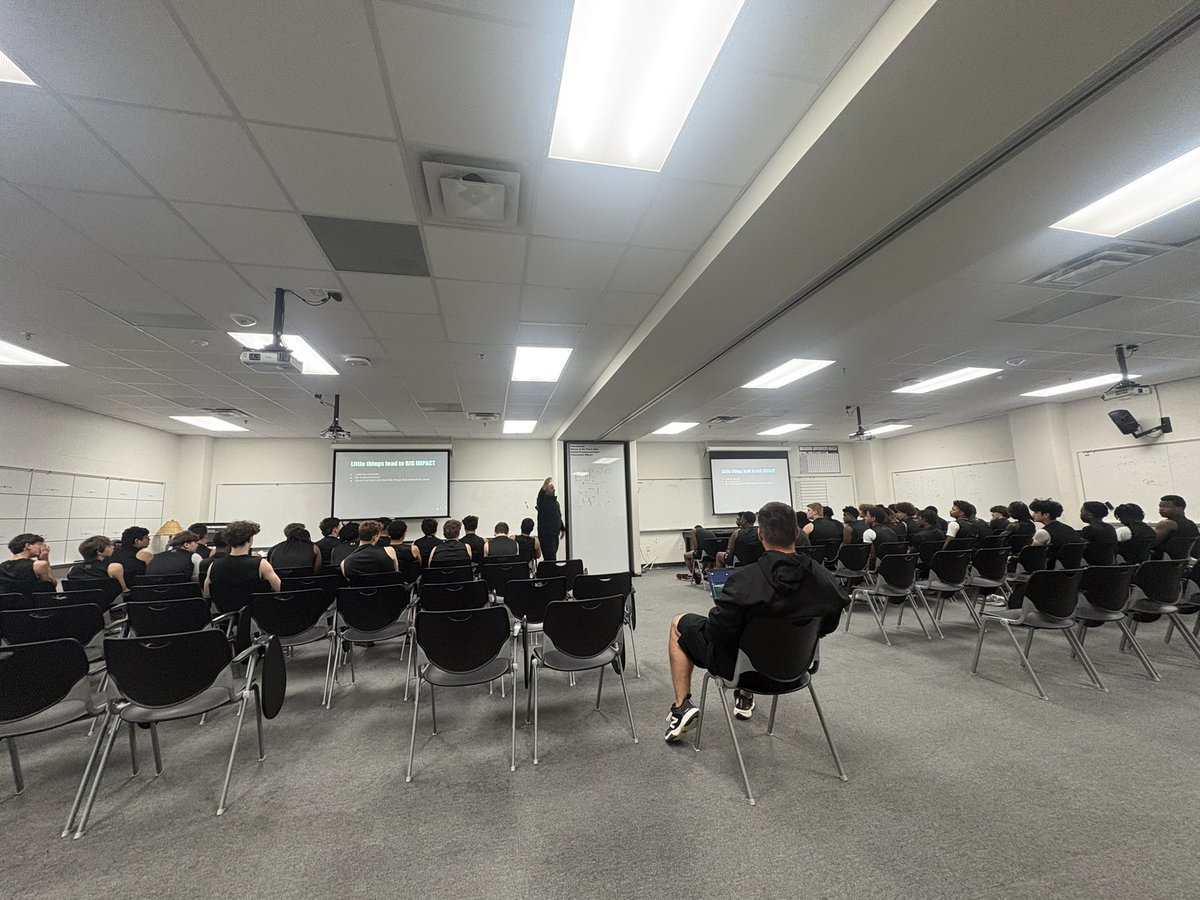 Cal Robinson tweet media