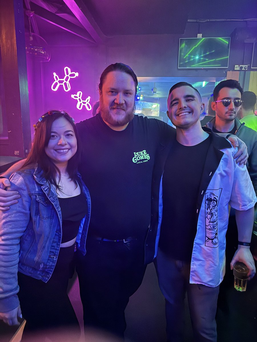 Colin Sawyer tweet media