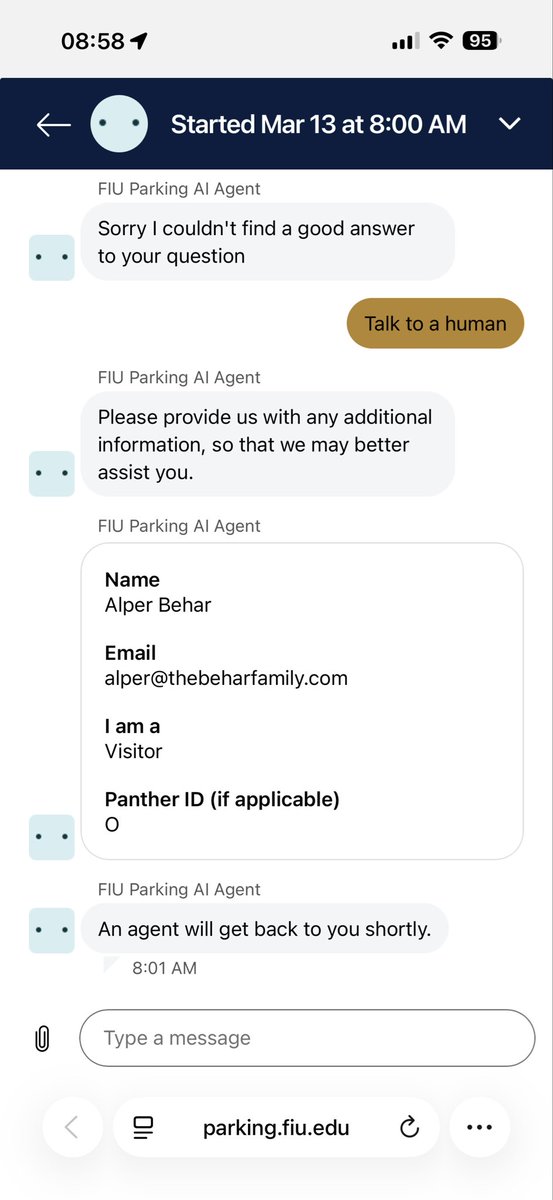 alperbehar's tweet photo. It’s one hour waiting for someone to answer the chat. https://t.co/B94Aej8WG2