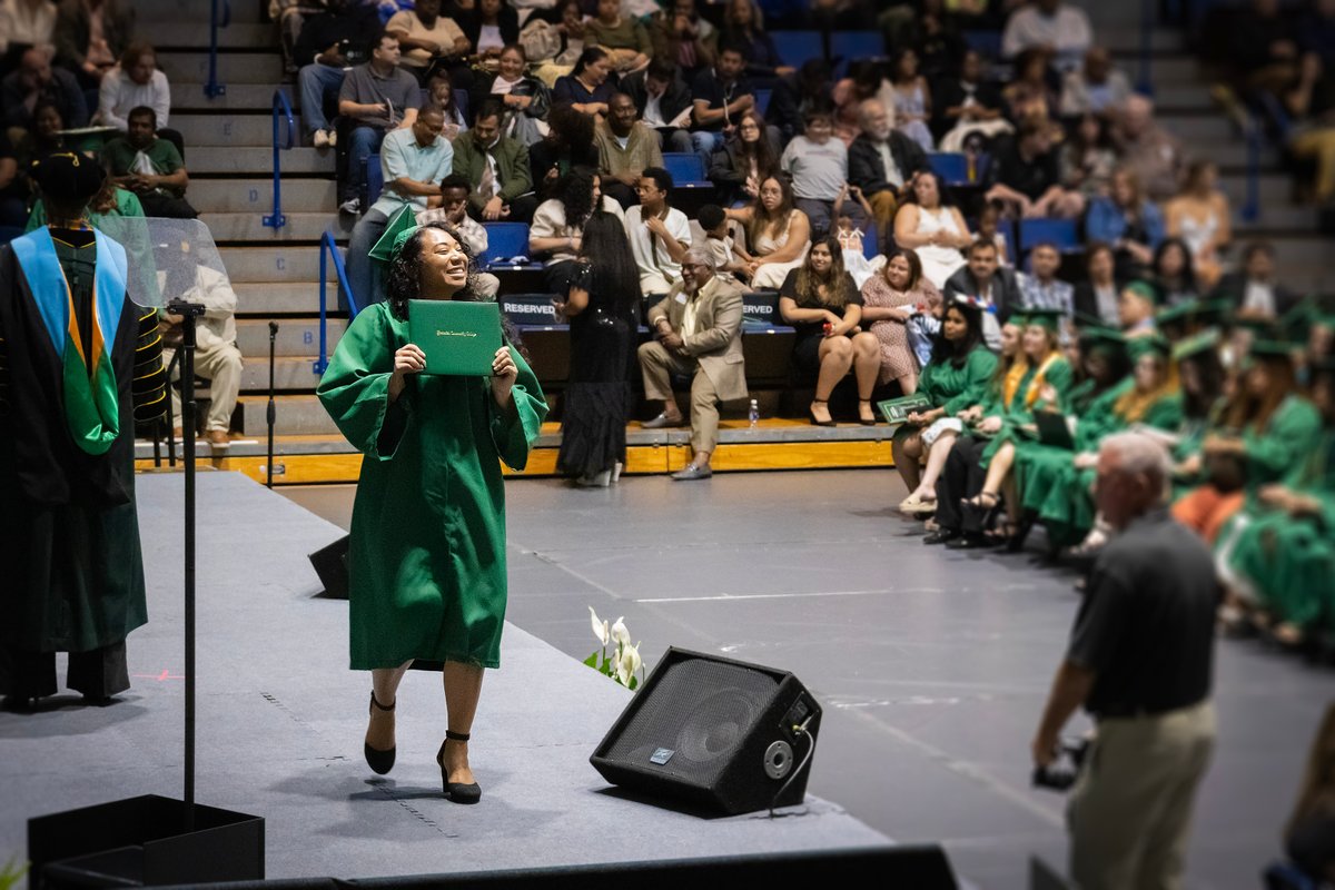 Frederick Community College tweet media