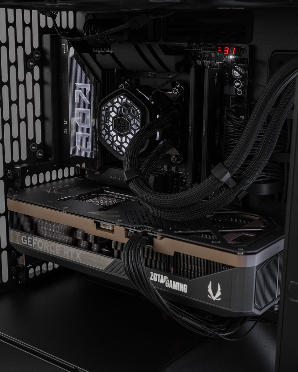 Overclockers UK tweet media