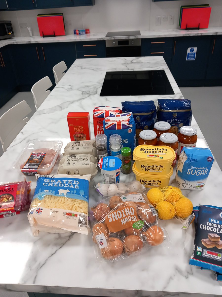 Team Fostering tweet media