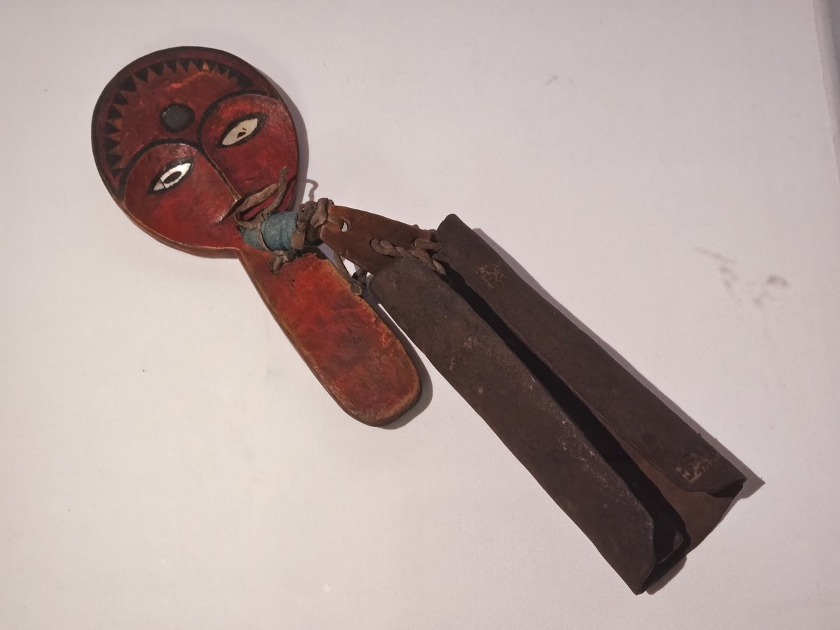 黒織部 tweet media