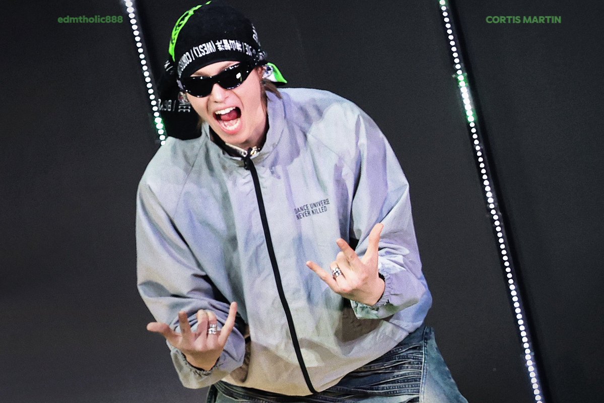 edmtholic888 tweet media