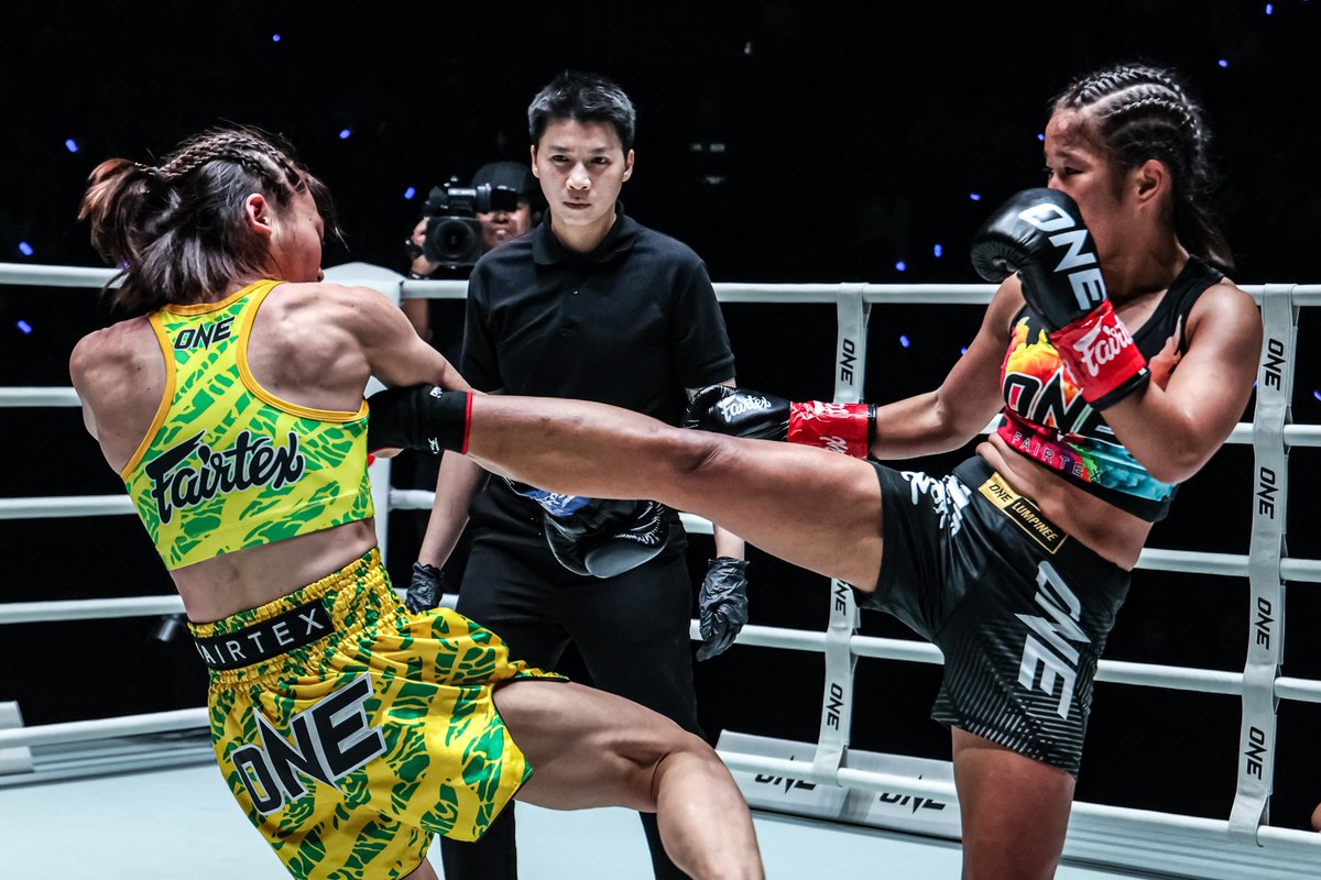 Hirofumi Sugi Photographer / Lady Go！ tweet media