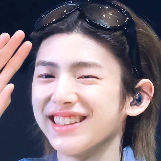 the cuteness overwhelms me. it’s insufferable, but in a positive way. guess what? i’m going to hug this adorable creature