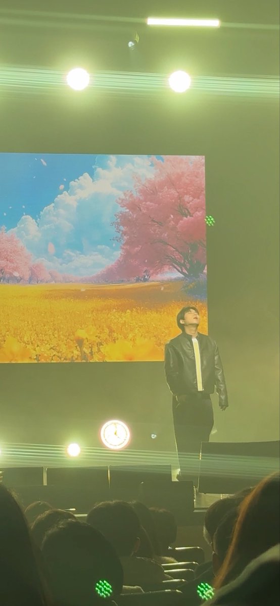 nooa_214's tweet photo. 봄이 오고 있어요

…진짜 봄이 온 것 같았어요엉엉ㅇ엉ㅇ엉엉엉엉엉!!!!!!!!! https://t.co/IcizyL0V0X