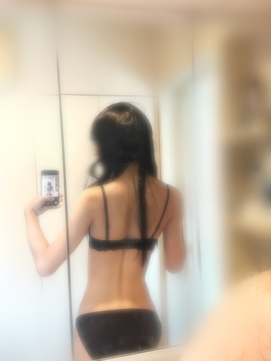 u____ills's tweet photo. 一応男の子です^ - ^
#おとこの娘 #男の娘ᅠ #女装 https://t.co/U2DT0zGlGw
