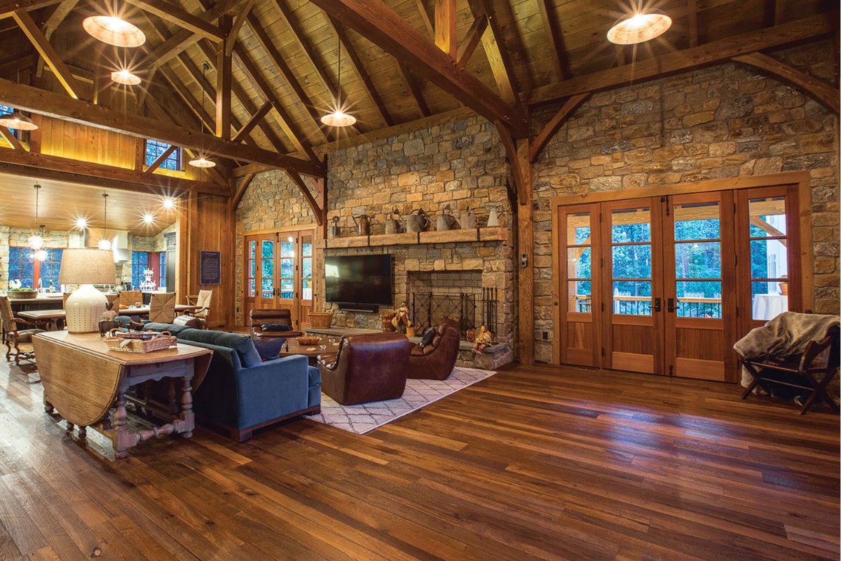 MainLineToday's tweet image. This Malvern party barn provides creature comforts and room to roam. Link in first comment. 

#mainlinetoday #homes #construction #renovations