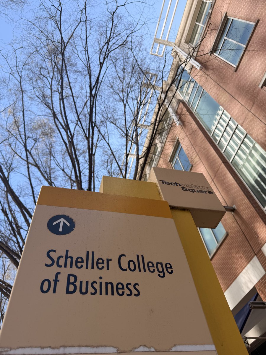 Robyn Curnow tweet media