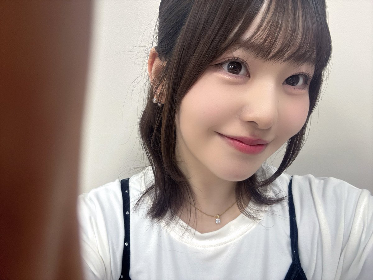 okumura_momoka's tweet image. ニコ生ありがとうございました🥹🤍

告白、自己ベストでしたWWWWWWW
なんでだ⁉️⁉️⁉️
土地ください・・・・・・🏠

ハッピーホワイトデーです🍫♡
いつもありがとう！

おやすみなさい(^_^)♡

 #ニコ生 さん
 #NGT48