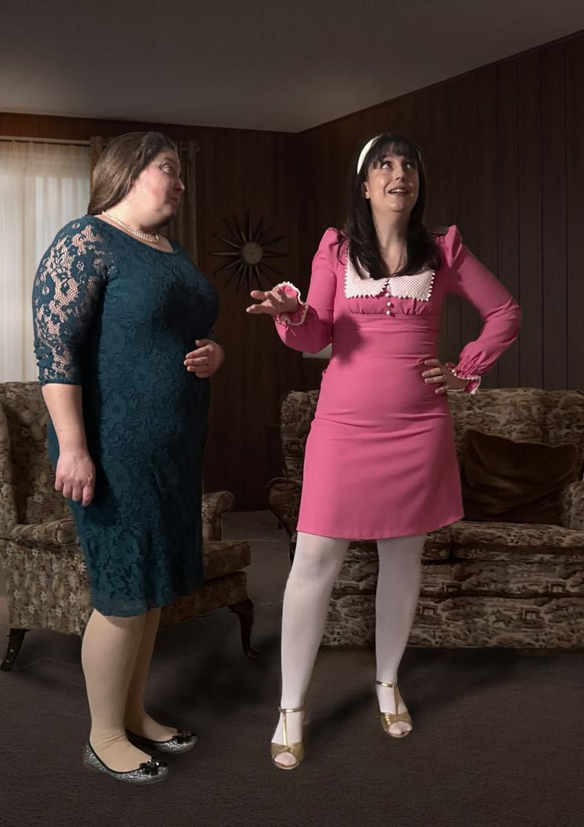 Barbara loves having outgoing best friend Helen in her life: here, dressing up ready for a celebration - if only they both knew what was coming...
Don't miss this - book now
#theatre Pack of Lies, 25-28 Mar #Brighton
Photo courtesy Phil Nair-Brown
ticketsource.co.uk/whats-on/west-…