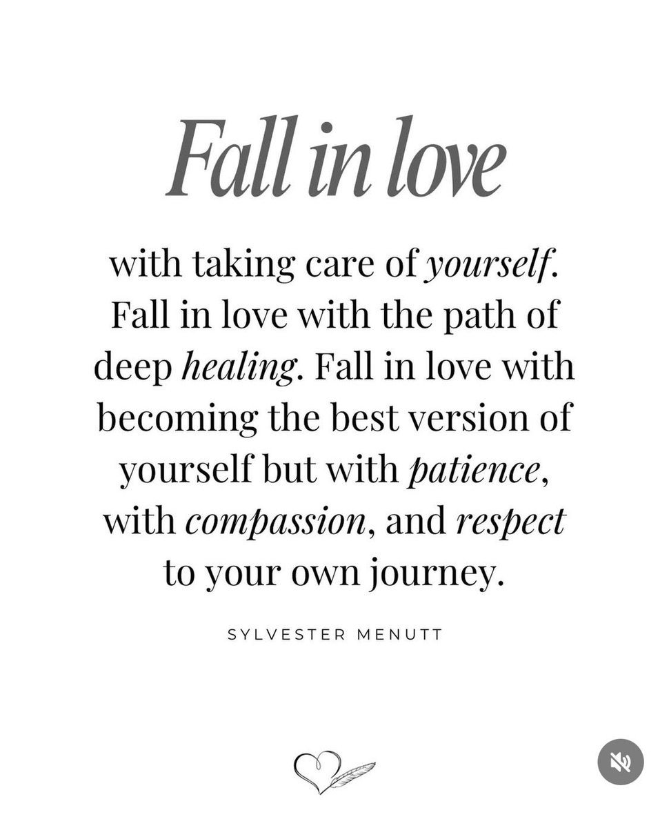 aswritesbooks's tweet image. Happy Friday and have a good weekend, everyone. 😊
#lifequotes #fallinlovewithyourself #life #selfcare #selflovematters