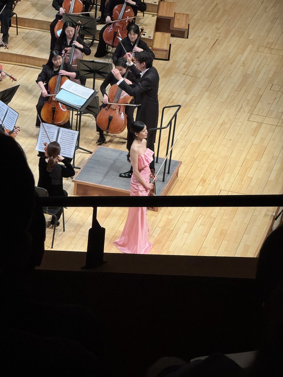 우리 꼭 영원하자 tweet media