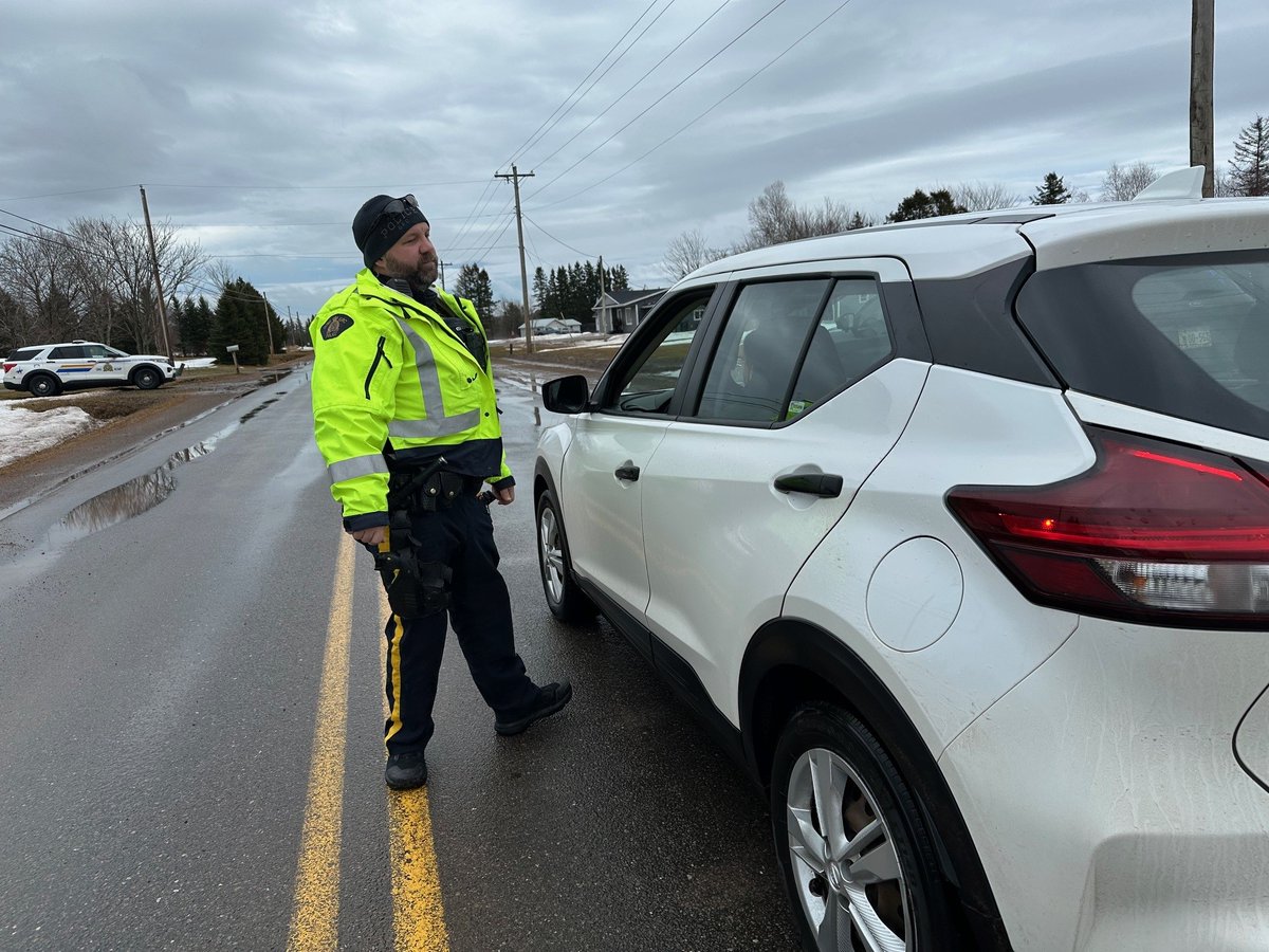 RCMP P.E.I. tweet media