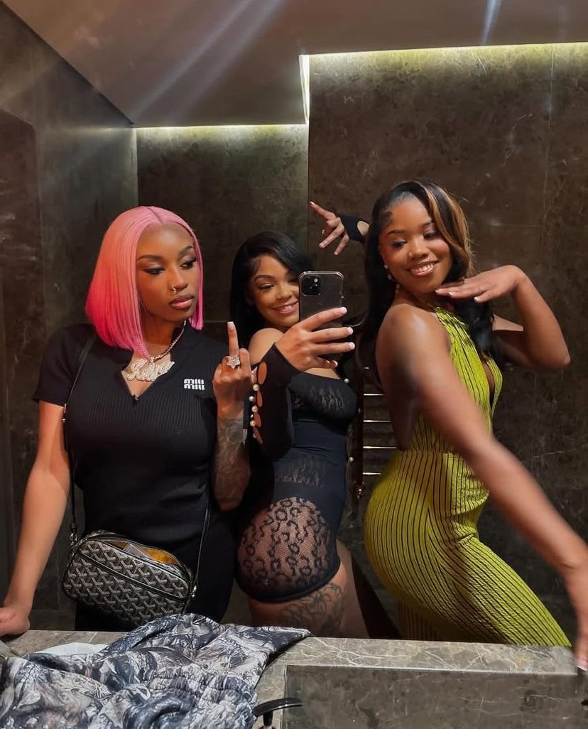 tezeek 𐙚 tweet media