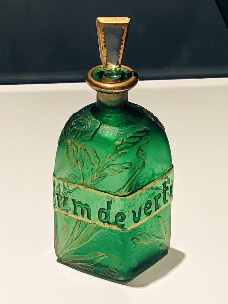 しるびあ tweet media