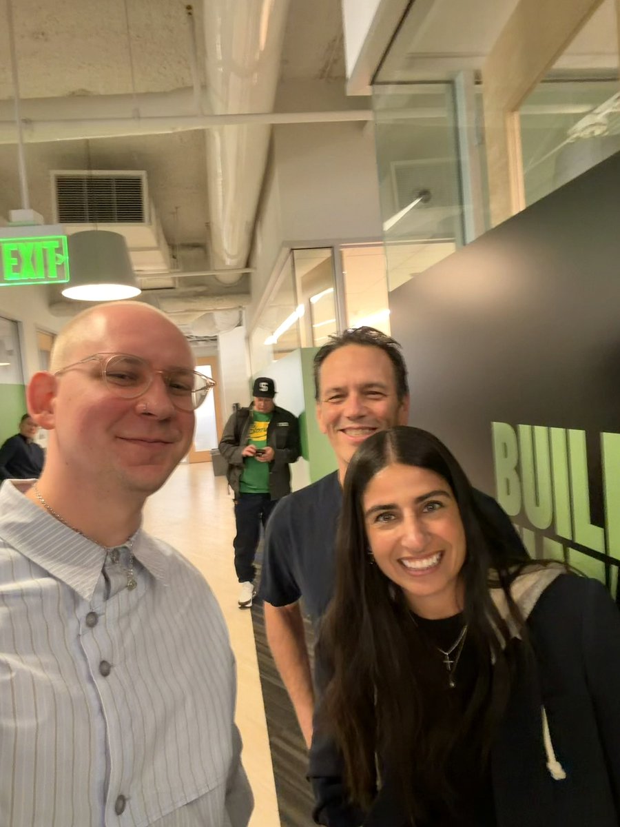 🧃Thomas Reisenegger_xcx tweet media