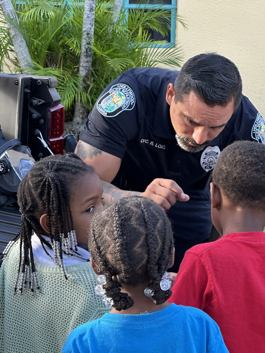 Hollywood Central Preparatory K-8 tweet media