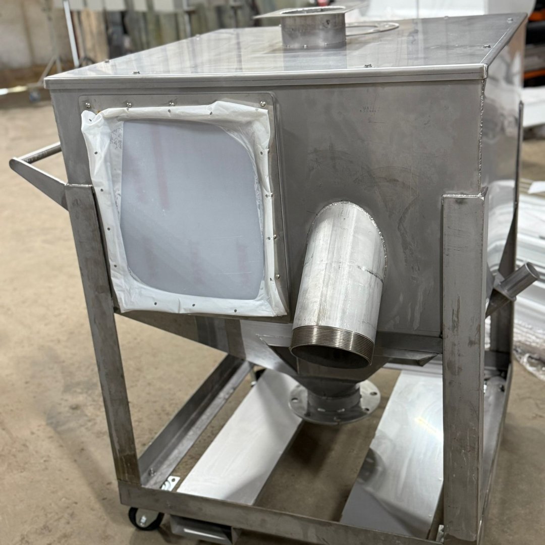 BaselineFab's tweet photo. ⚙️ Baseline Custom Fabricating Ltd. provides custom steel components for construction and industrial applications across Toronto, Durham, and the GTA. 

905-434-2556 | https://t.co/uRpt1nYbTt
#MetalFabrication #OntarioManufacturing https://t.co/0rYQlNoRb9