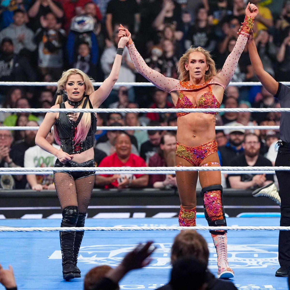 Angel On Fire. ✘ NOT @AlexaBliss_WWE tweet media