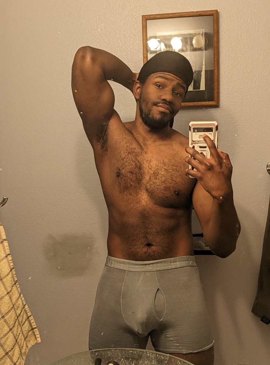 ChocoTacoFilms's tweet photo. Better with or without the facial hair? https://t.co/lHQc6At9Js