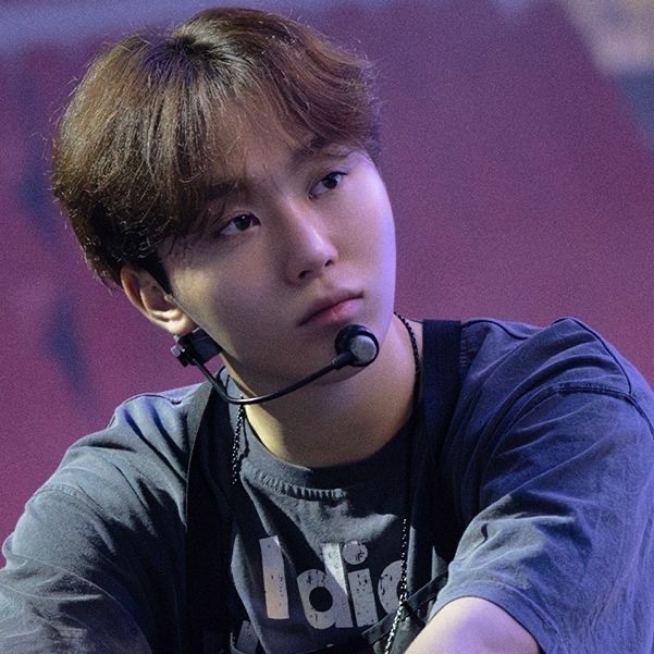 hourly seungkwan🍊 tweet media