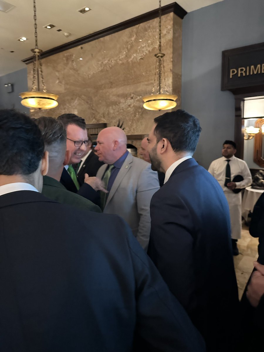 Bernadette Hogan tweet media