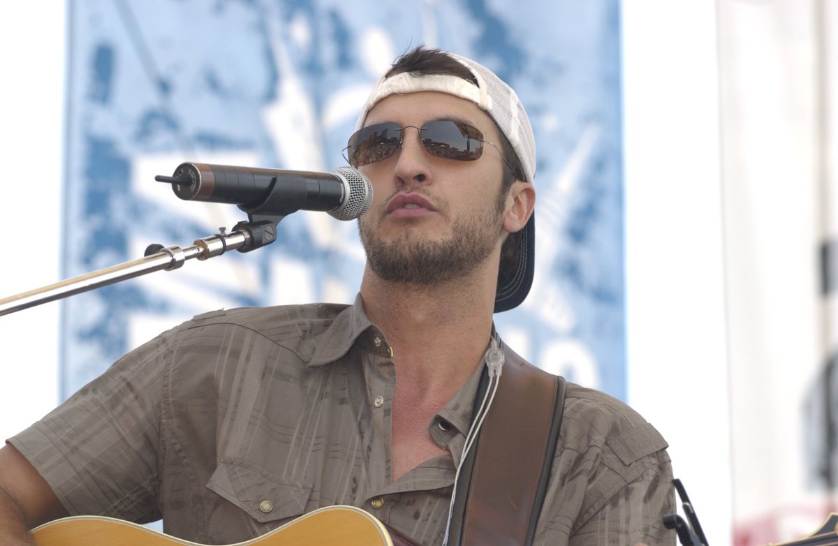 CMA Country Music tweet media