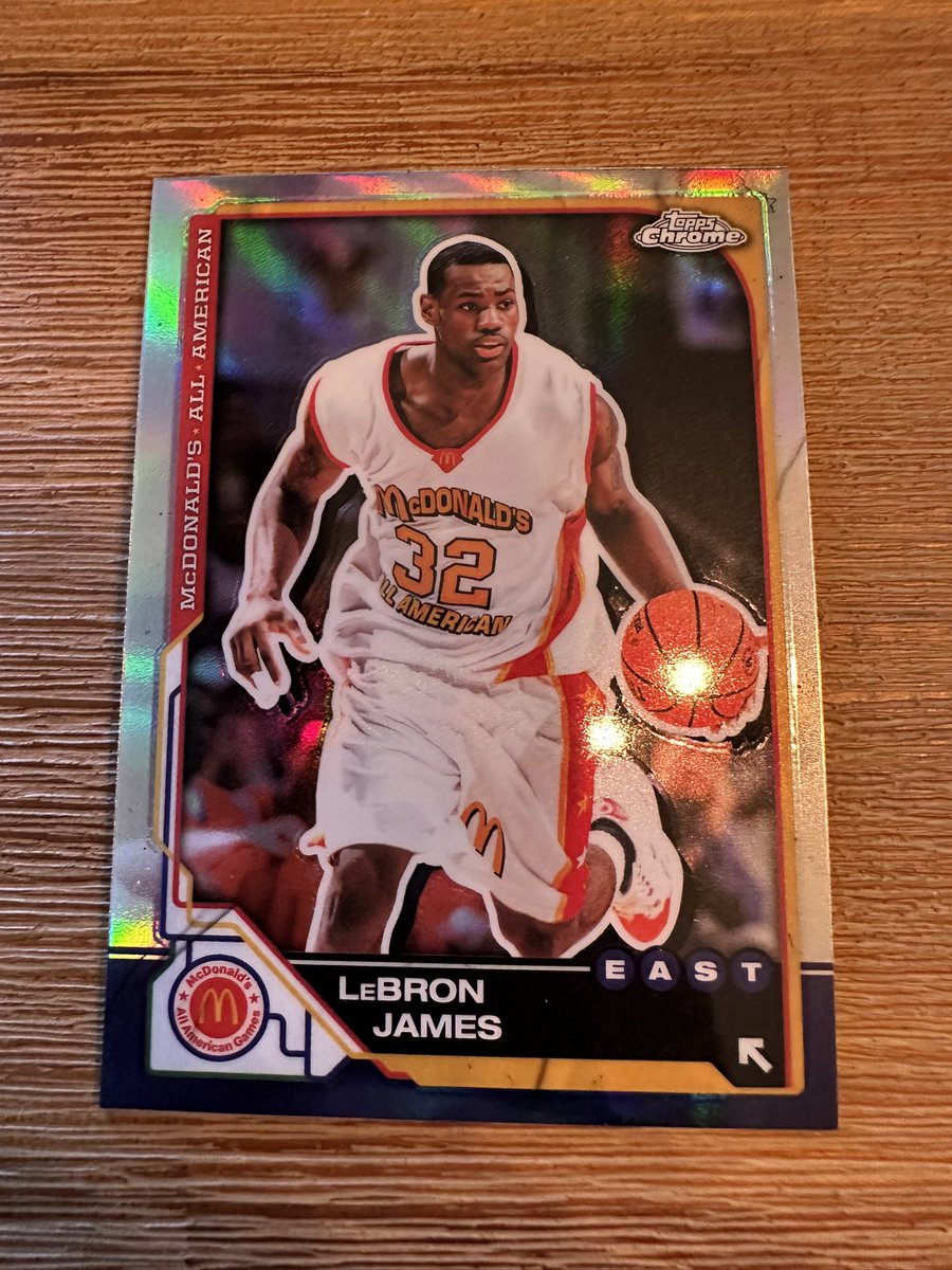 Ms. Goldfish tweet media