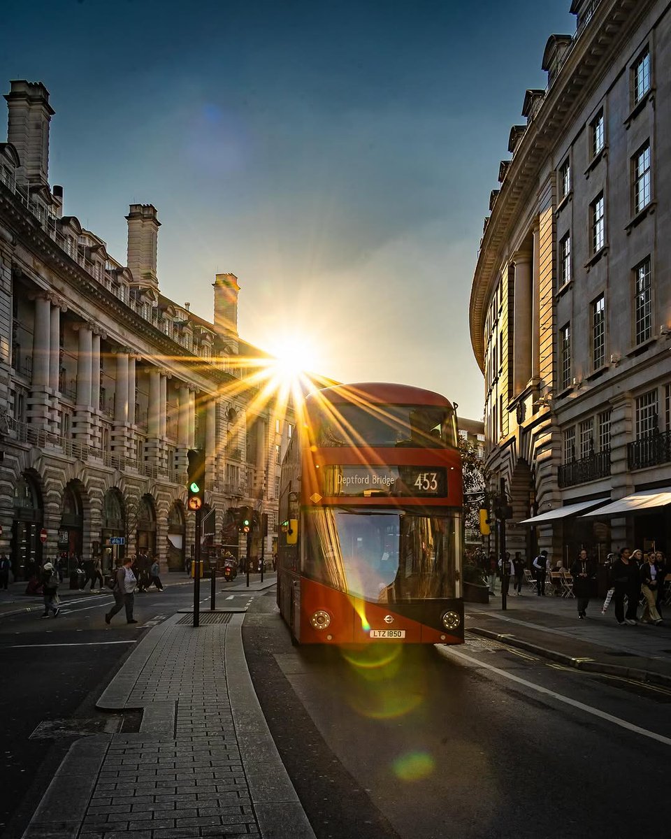 Visit London tweet media