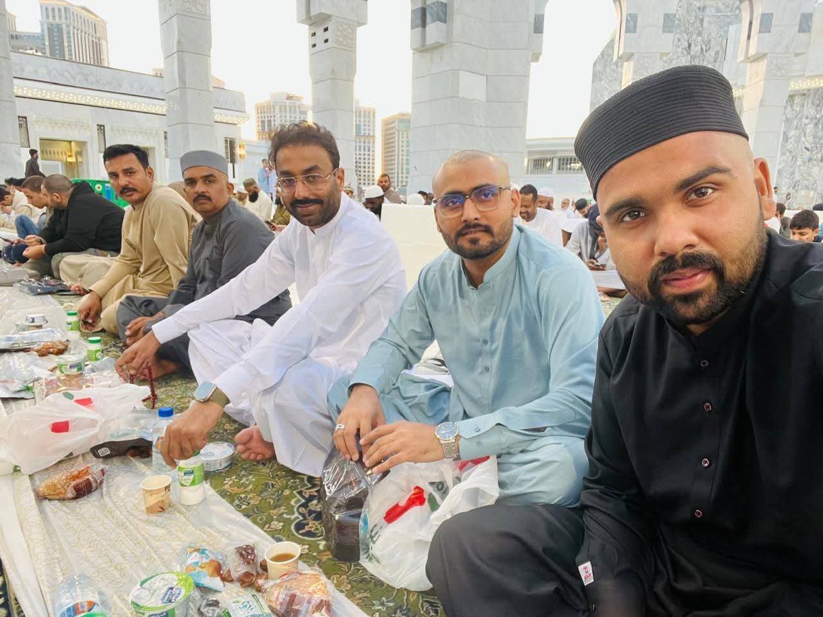 Umrah Mubarak Boss  <a href="/jamkhanshoro/">jam khan shoro</a> <a href="/bilalshoro376/">Bilal Shoro</a> <a href="/HaiderShahPYO/">Ali Haider Shah</a> ♥️♥️