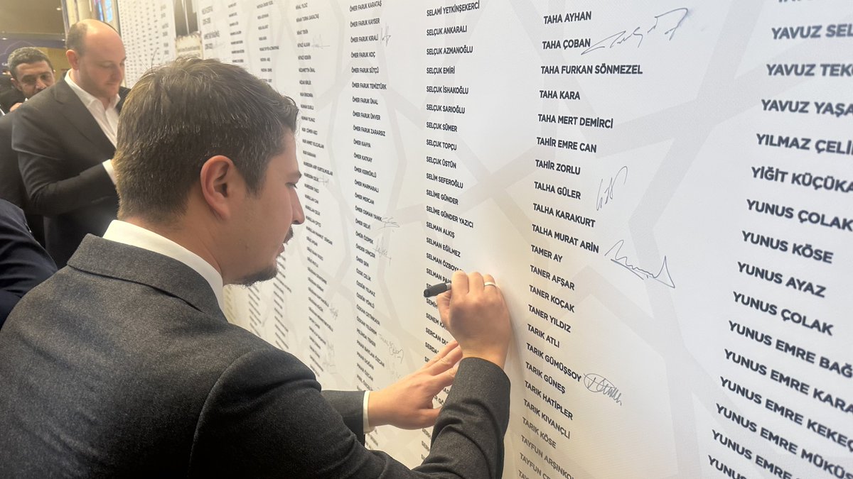 Selman Özboyacı tweet media