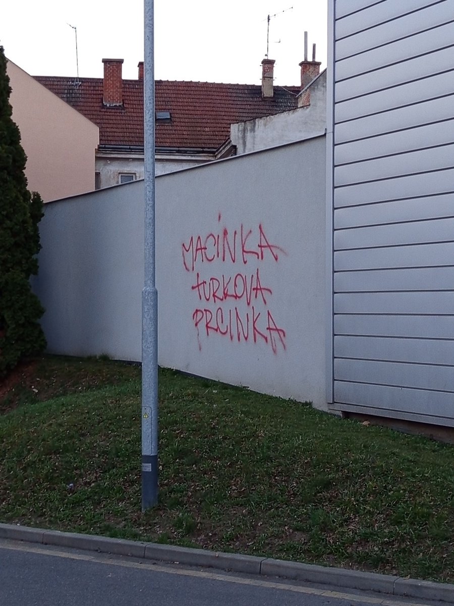 Posledniskaut's tweet photo. Rozmohl se nám tady takový nešvar https://t.co/sBAOWf0xXd