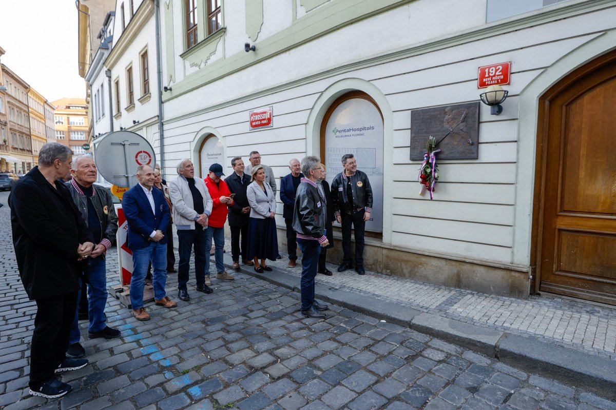 Senát Parlamentu ČR tweet media