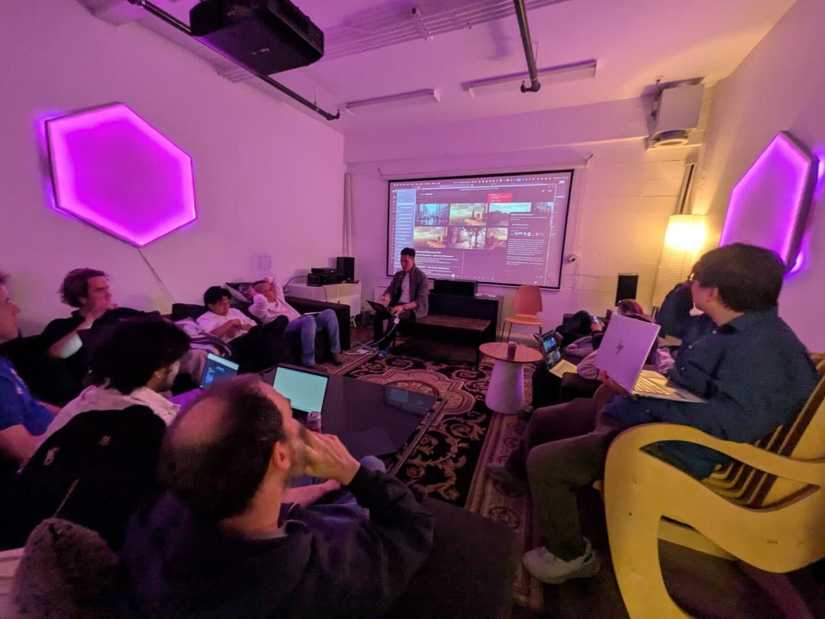 Rosebud AI tweet media