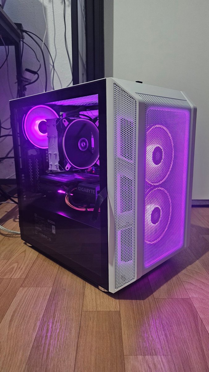 🐾𝒲ö𝓁𝒻𝒸𝒽𝑒𝓃 |🐺Vtuber🐾 tweet media