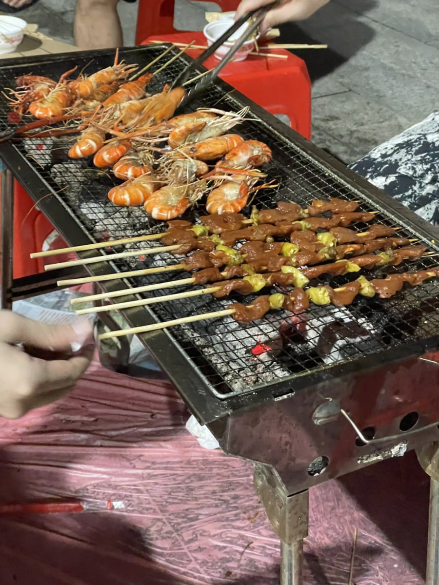 dostifr_s's tweet photo. A family dinner is the ultimate in creating a sense of occasion. https://t.co/GJos2a6lEB