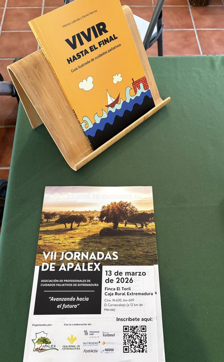 secpal_'s tweet photo. Tras su paso por Cáceres, 'Vivir hasta el final' hace parada en la provincia de Badajoz. @PaliativosTeam ha presentado la guía en las VII Jornadas de #Apalex, en las que se ha analizado la realidad de los #cuidadospaliativos en Extremadura y el uso de la tecnología en este ámbito https://t.co/CCEBuZ79AK