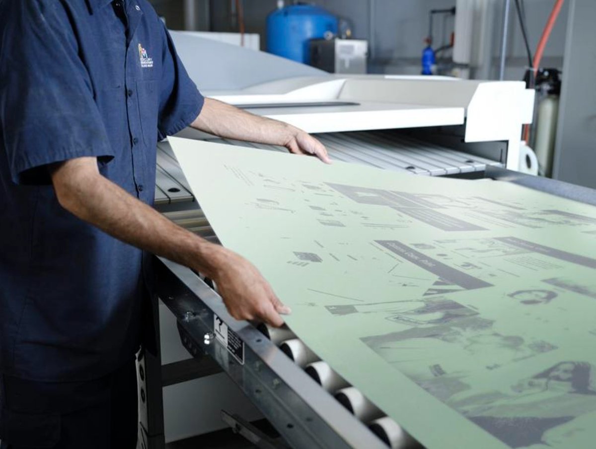 Kodak's tweet image. For decades, #Kodak has helped shape how print is produced—and we’re still pushing the category forward.

That means more sustainable processes &amp;amp; technology built for the demands of today. As print continues to evolve, we’re focused on helping the industry grow stronger &amp;amp; faster.