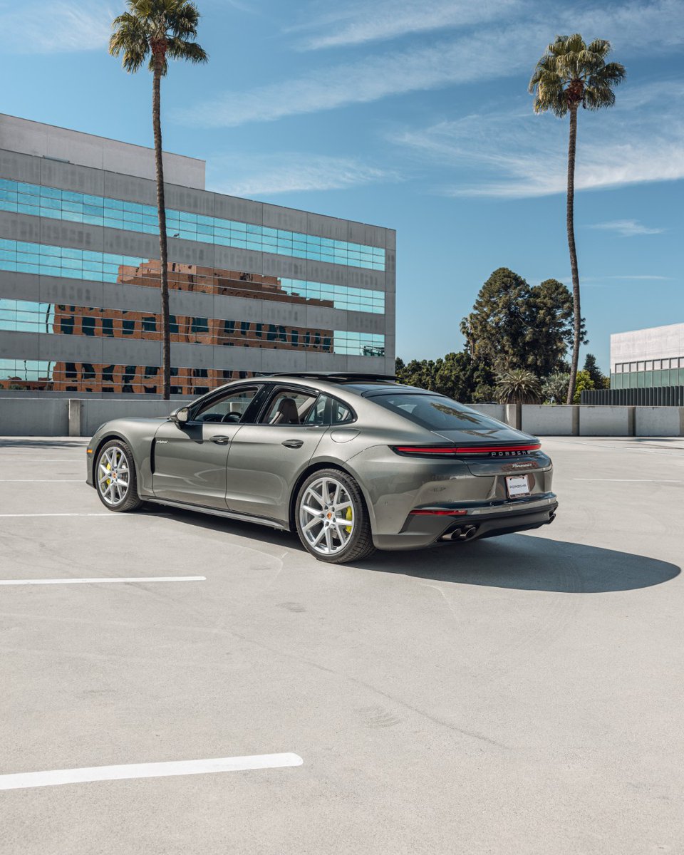PorscheRiversid's tweet image. The Panamera 4 E-Hybrid is ready for a drive through Downtown Riverside. Are you?⚡
#porscheriverside #riversideporsche #porscheusa #porschedealer #porscheexperience #riverside #inlandempire #porschelife #luxurycars #performance #porschelove #porscheclub #porsche #porscheturbo