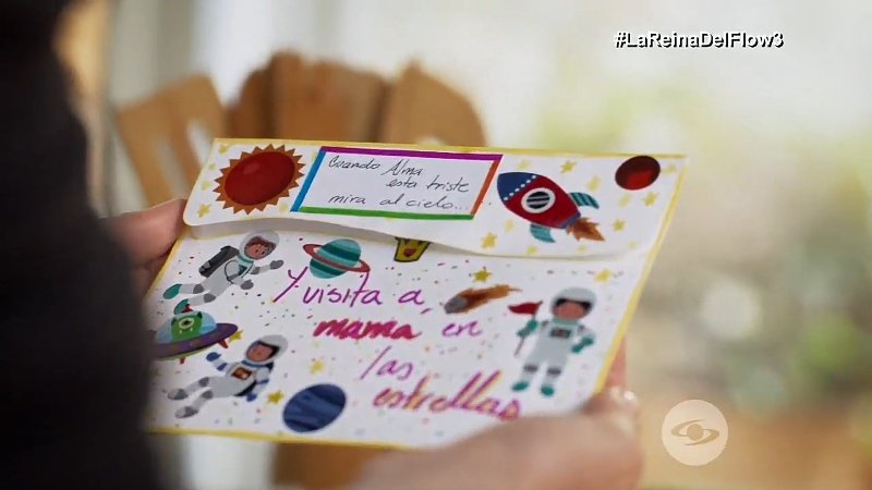 lupitalopezz77's tweet photo. Esta escena significa más sabiendo que fue totalmente de Carolina las cartas las hizo ella improvisó y demostró que la Yeimy que todos amamos es la que ella creo y construyó todos estos años sin la esencia que ella le dio no sería nada que actriz tan comprometida👏 https://t.co/X0iUO8OTqv
