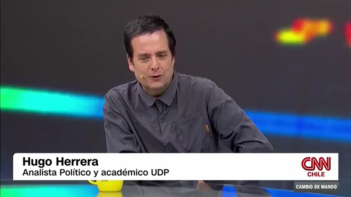 Facultad Derecho UDP tweet media