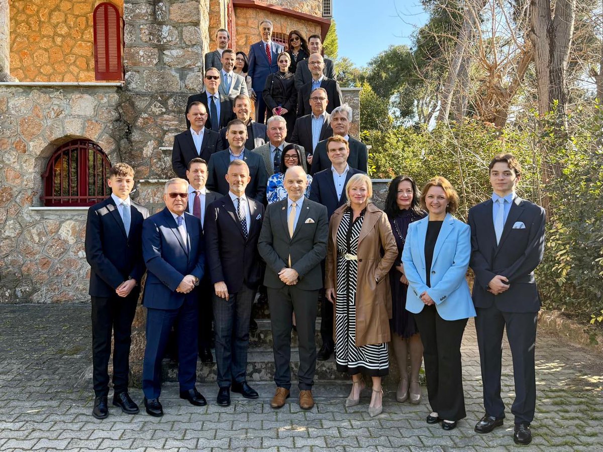 Regional Airline Association tweet media