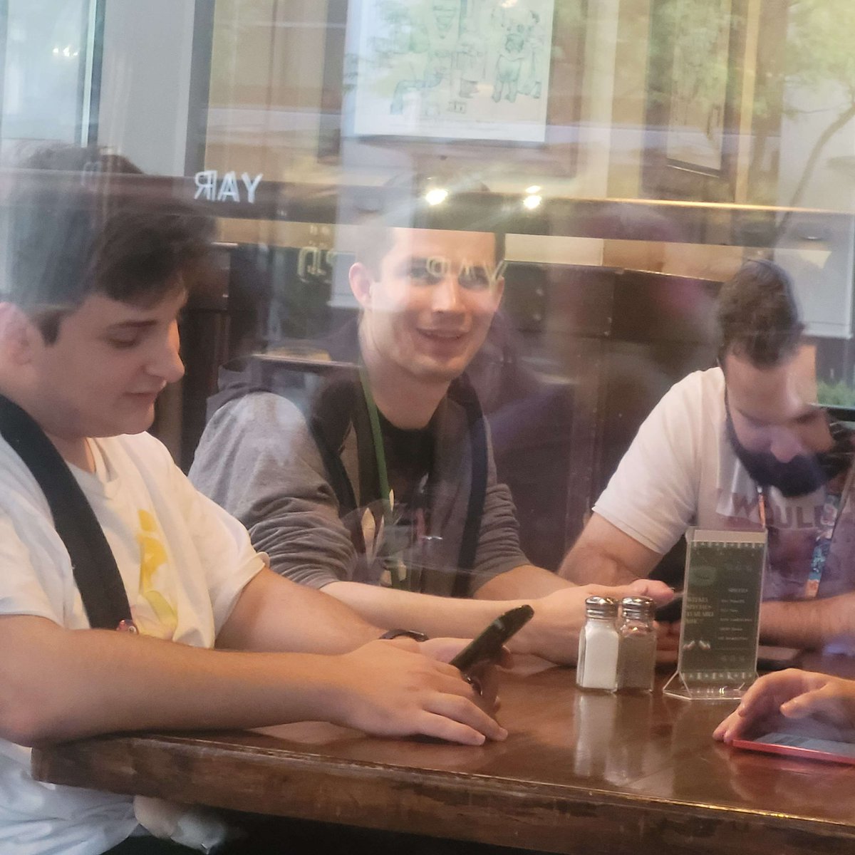 Thrack!! tweet media