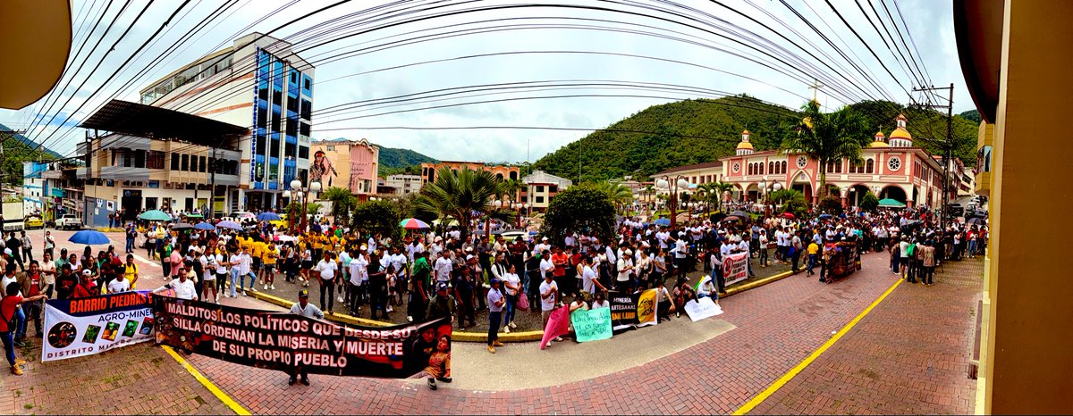 Café Radio tweet media