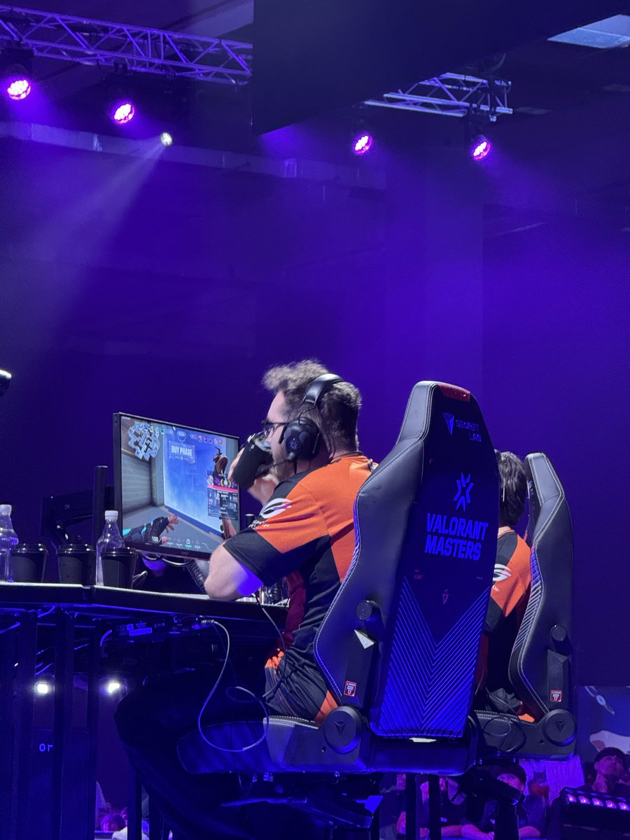 almndra 𐔌՞ ܸ.ˬ.ܸ՞𐦯 tweet media